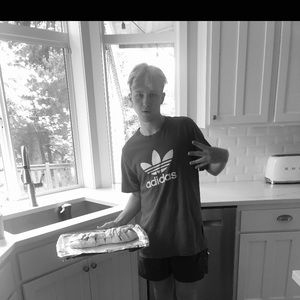 Meet your Posher, Peyton